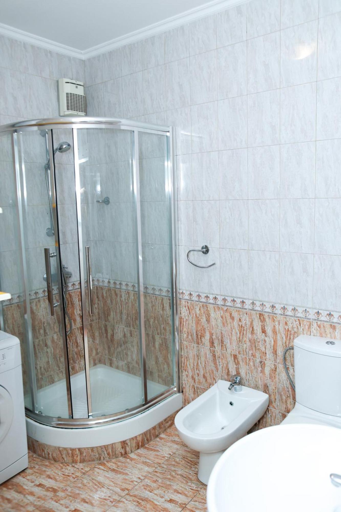 Cherry Apartment Tirana Esterno foto